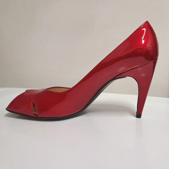 Stuart Weitzman Max Patent Leather Peep Toe Heels in Red Quasar Sz 8½N - Picture 3 of 13